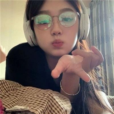 烛影危林